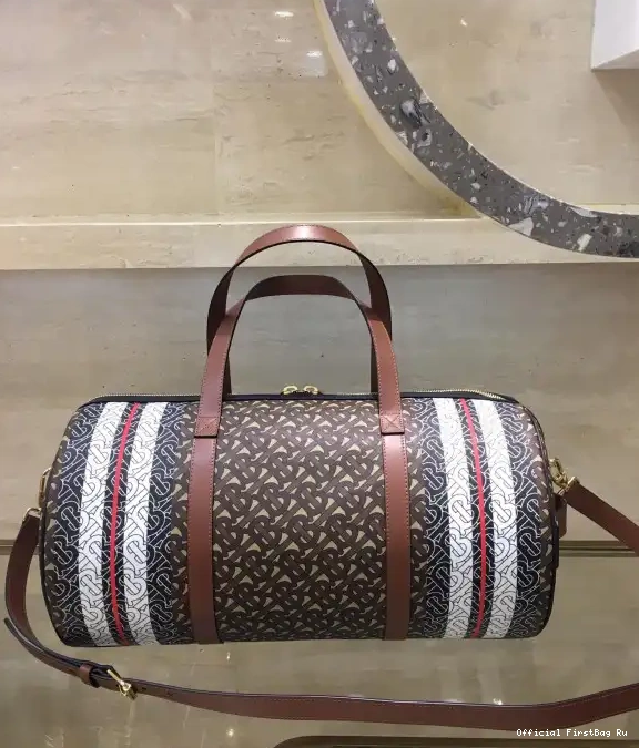 Official FirstBag Ru BAG BARREL BURBERRY 0514